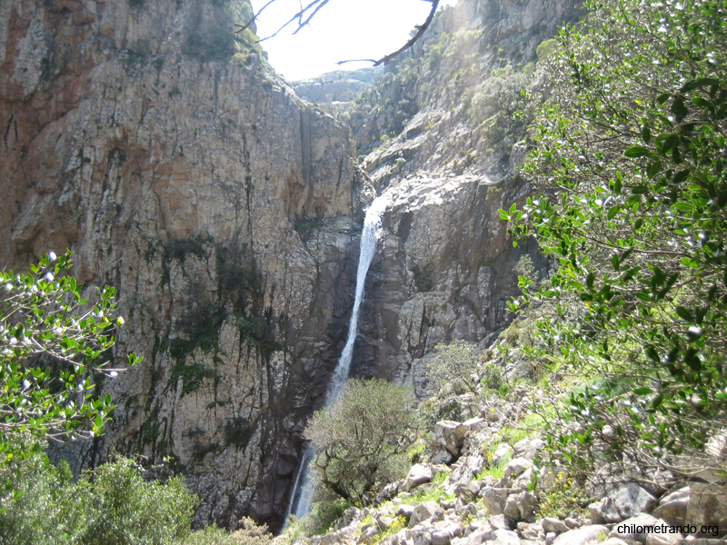 Cascata piscinas Irgas 1